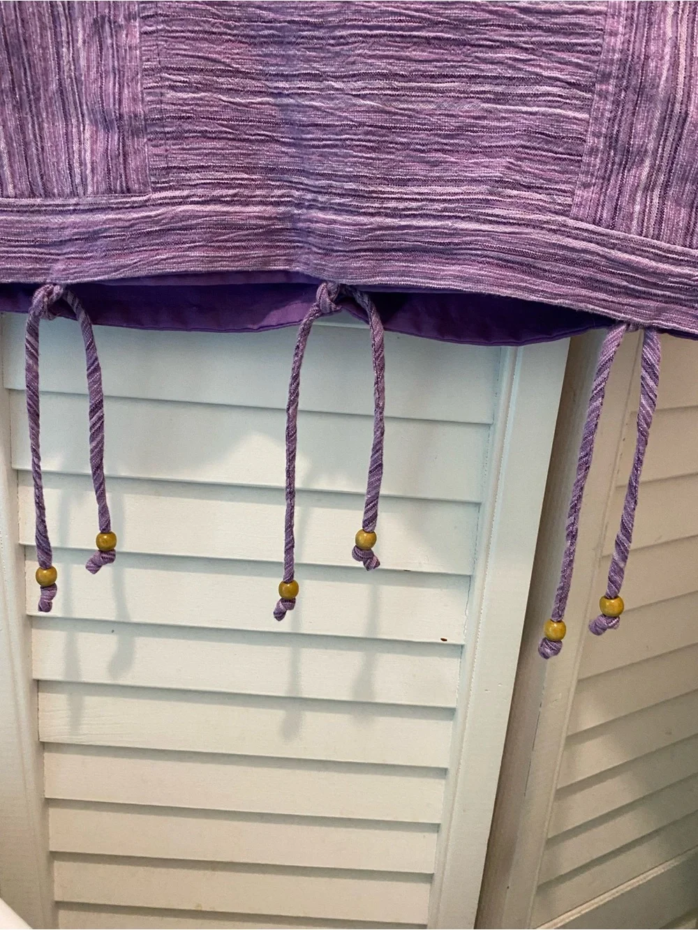 Liz Claiborne Cotton “Pillow Sham w/Bead Ties” Size 19x25” Purple Squares EUC
